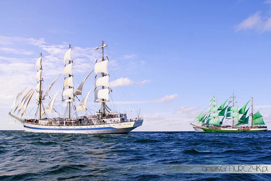 Латы для паруса. Ship race. Много кораблей. Шведский корабль гетеборг. Ship lisbon картина.