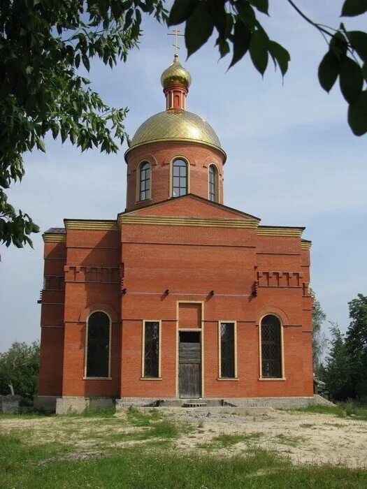 Суземки брянская область последние последние. Храм александра невского суземка. суземка суземский район брянская область. храм в суземке брянской области. церковь александра невского брянская обл.