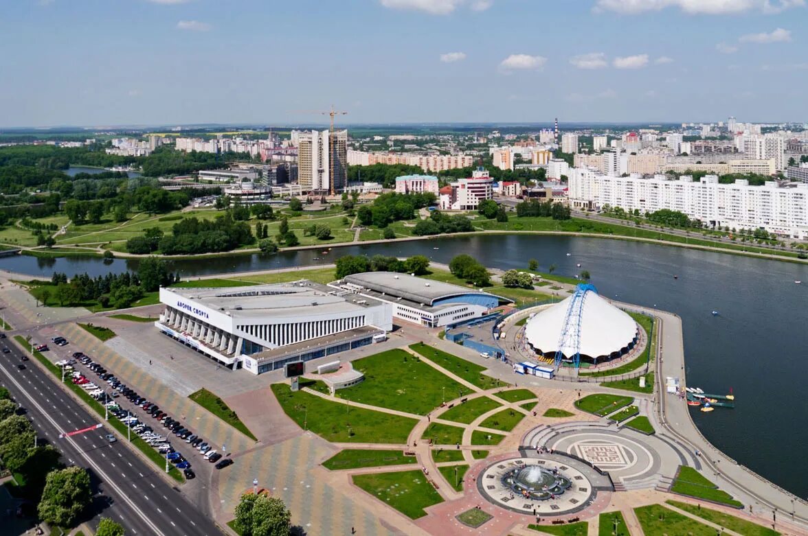 Организация г минск. Дворец спорта Минск. Палац спорту Минск. Минск дворец спорта проспект победителя. Немига в Минске дворец спорта.