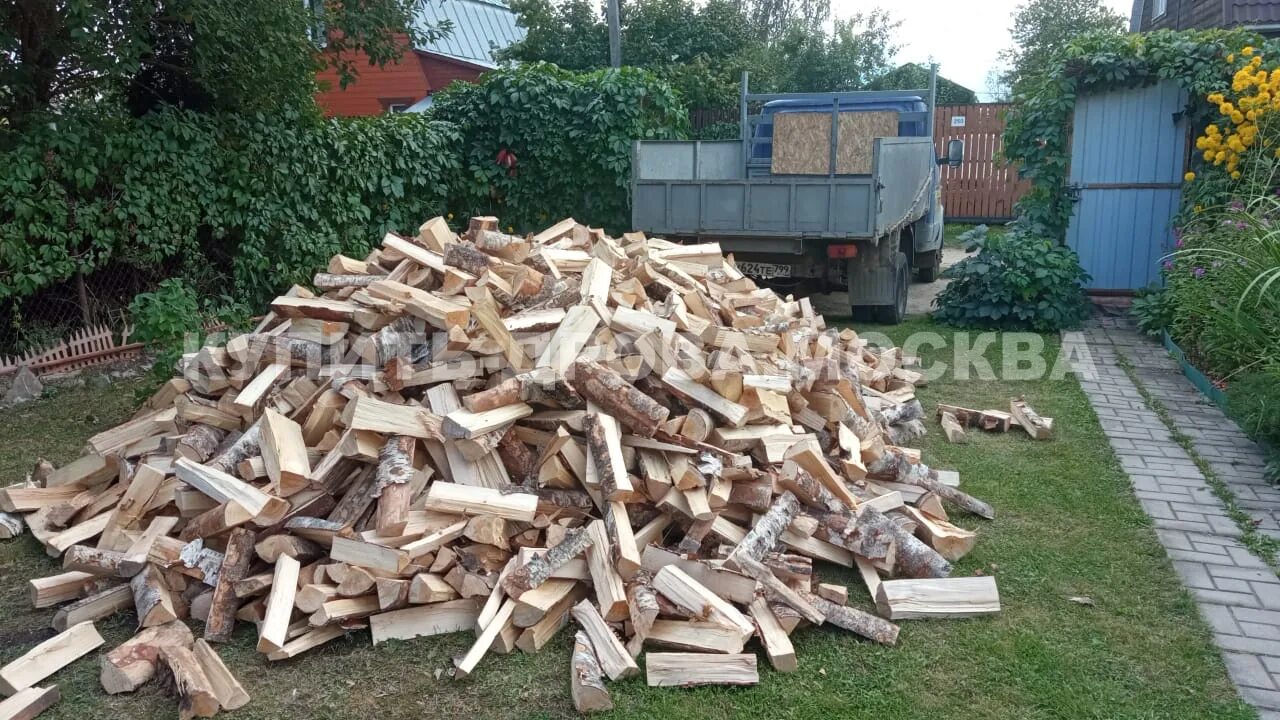 Дрова берёзовые колотые 4 м3 купить в Красноярске Товары для дома и дачи Авито