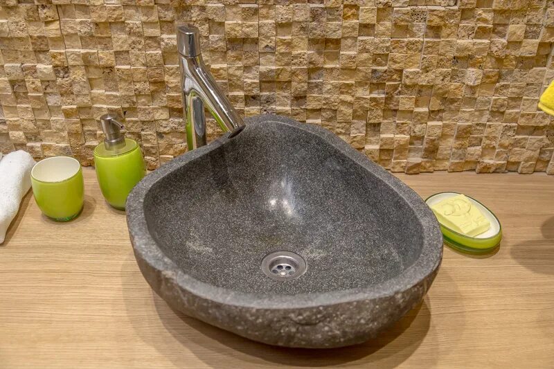 Мойка раковина из камня. Callisto 101 накладная раковина из камня. stone sink каменная раковина. раковина из камня стоун стайл. раковина из речного камня inda stone ag 205.