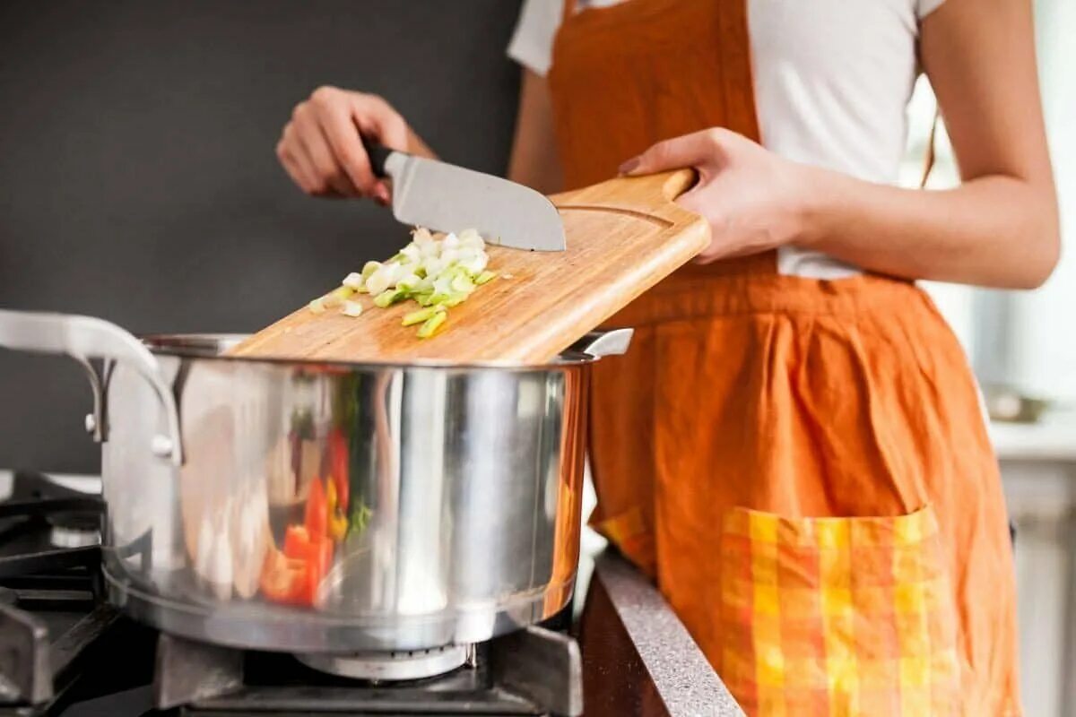 Приемы кулинарной обработки. Термическая обработка пищи. Техника для приготовления пищи. Готовка на кухне. Кулинарная обработка еды.