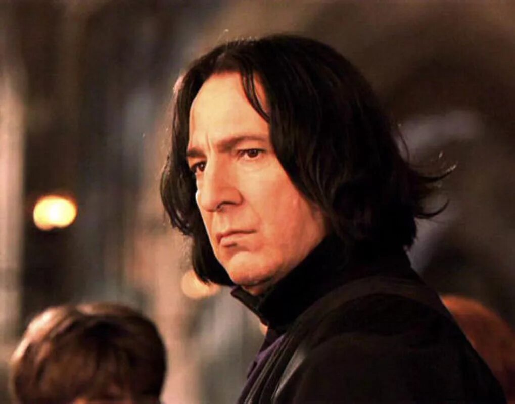 Алан рикман северс снейп. Алан рикман профессор снейп. Алан рикман северс снейп. Северус снегг фильм. Алан рикман северс снейп.