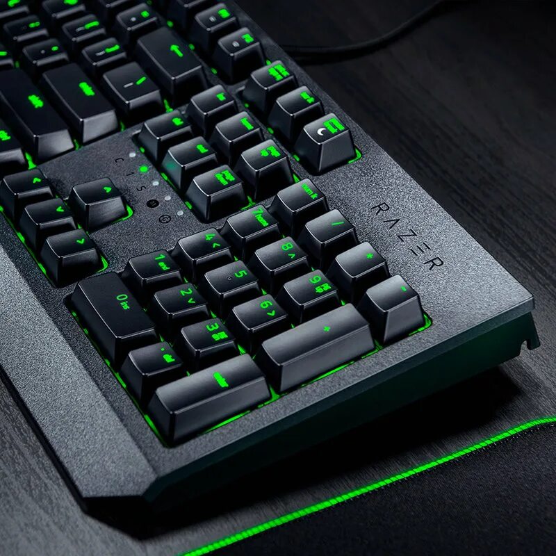Кейкапы на razer blackwidow. Клавиатура с зеленой подсветкой. Клавиатура с зелеными кнопками. Зеленая клавиатура. Зеленая клавиатура.