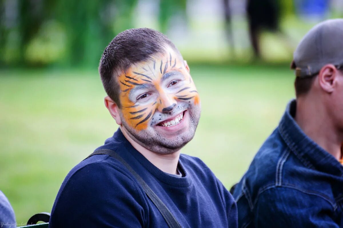 Юрий николаенко. Улыбашка николаенко. Группа nю юрий николаенко. Юрий николаенко сериал улица. Юрий николаенко.