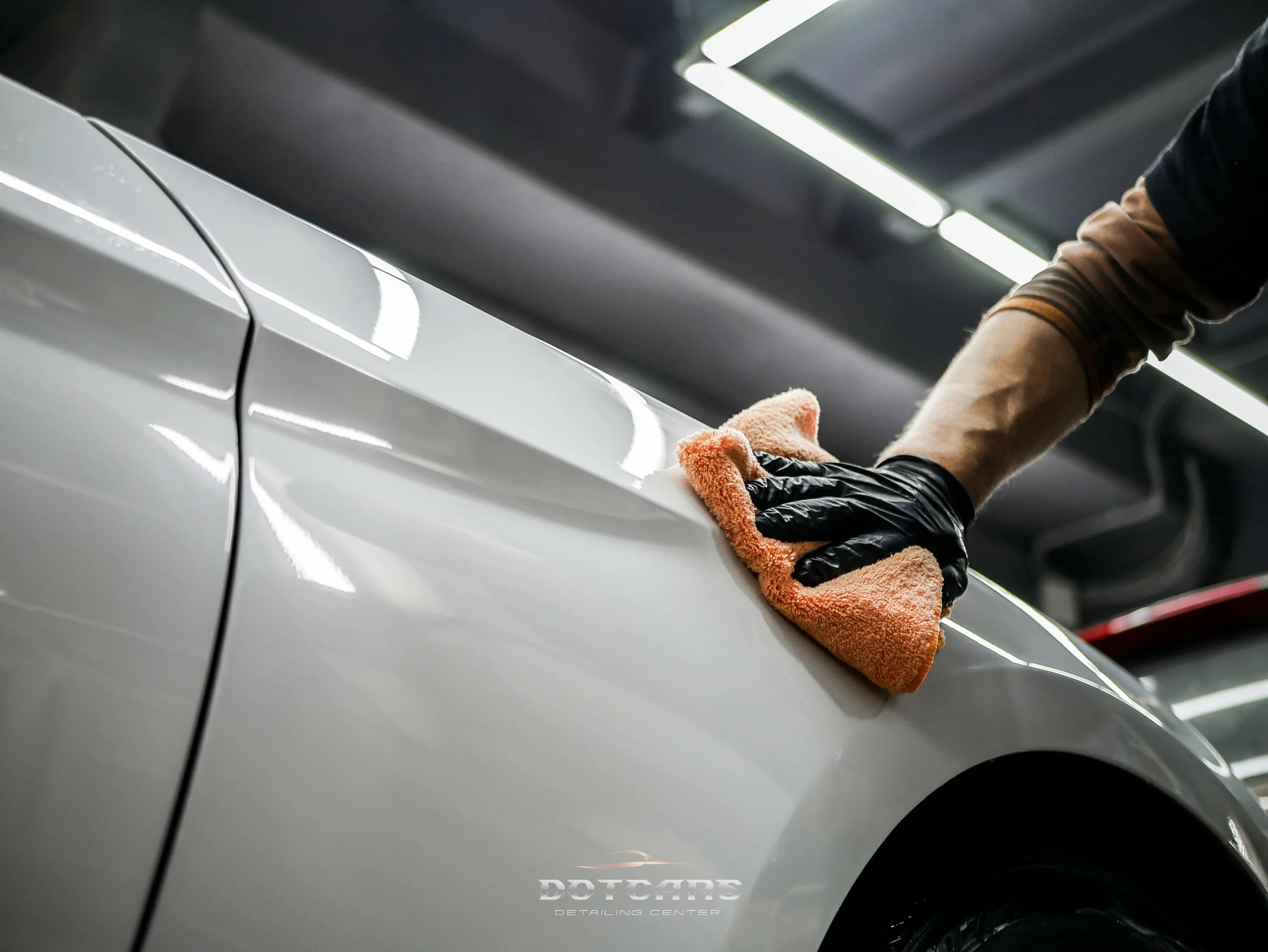 Лакокрасочное покрытие кузова автомобиля. Лакокрасочное покрытие кузова автомобиля