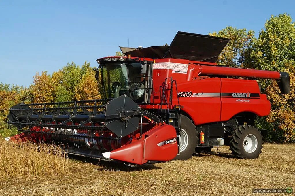 Комбайн предназначен для. Зерноуборочные комбайны case ih. зерноуборочный комбайн кейс 8230. case ih axial комбайн. комбайн кейс 8250.
