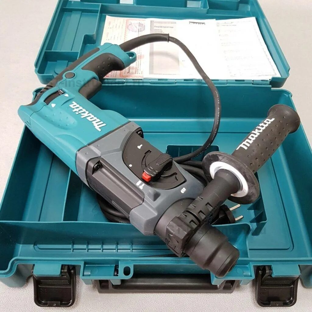 Макита hr2470. Перфоратор Makita 2470. Макита хр 2470. Перфоратор Makita hr2470 с набором буров. Купить макита 2470 в москве