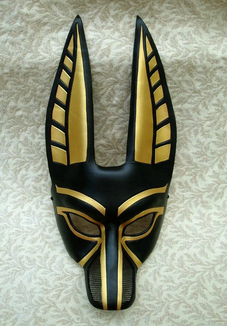 Маска 3 анубис. Анубис маска. Маски Египта Анубиса. Маска Анубис шоу маска. Маска Бога Анубиса.