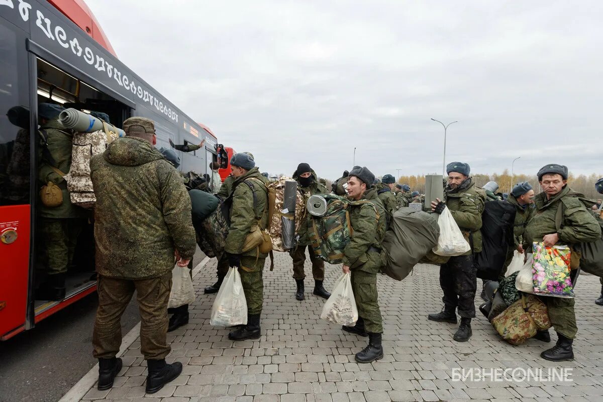 Мобилизация в Казани. Эшелон с мобилизованными. Мобилизация в Ростове.