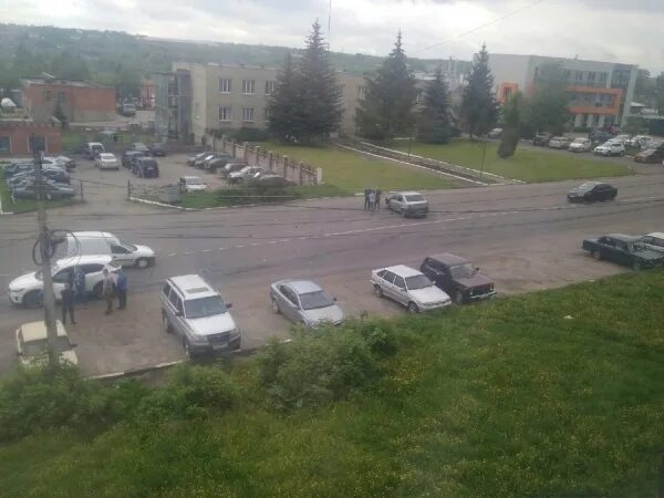 город железногорск курская область. дтп улица мира железногорск курская. железногорск курская область машины. железногорск курская область сбили мальчика. железногорск курская область машины.