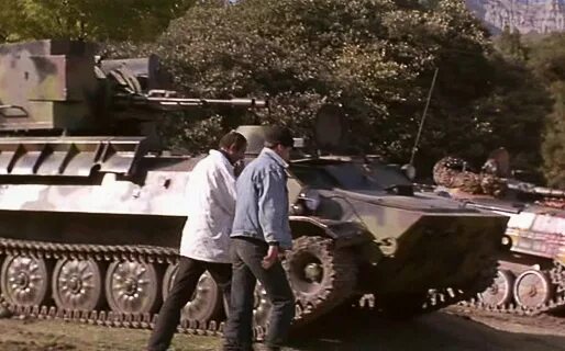 Разбойники глава vii фильм 1996. Фильм разбойники отара иоселиани. Иоселиани разбойники. Разбойники глава vii фильм 1996. Фильм разбойники глава 7.