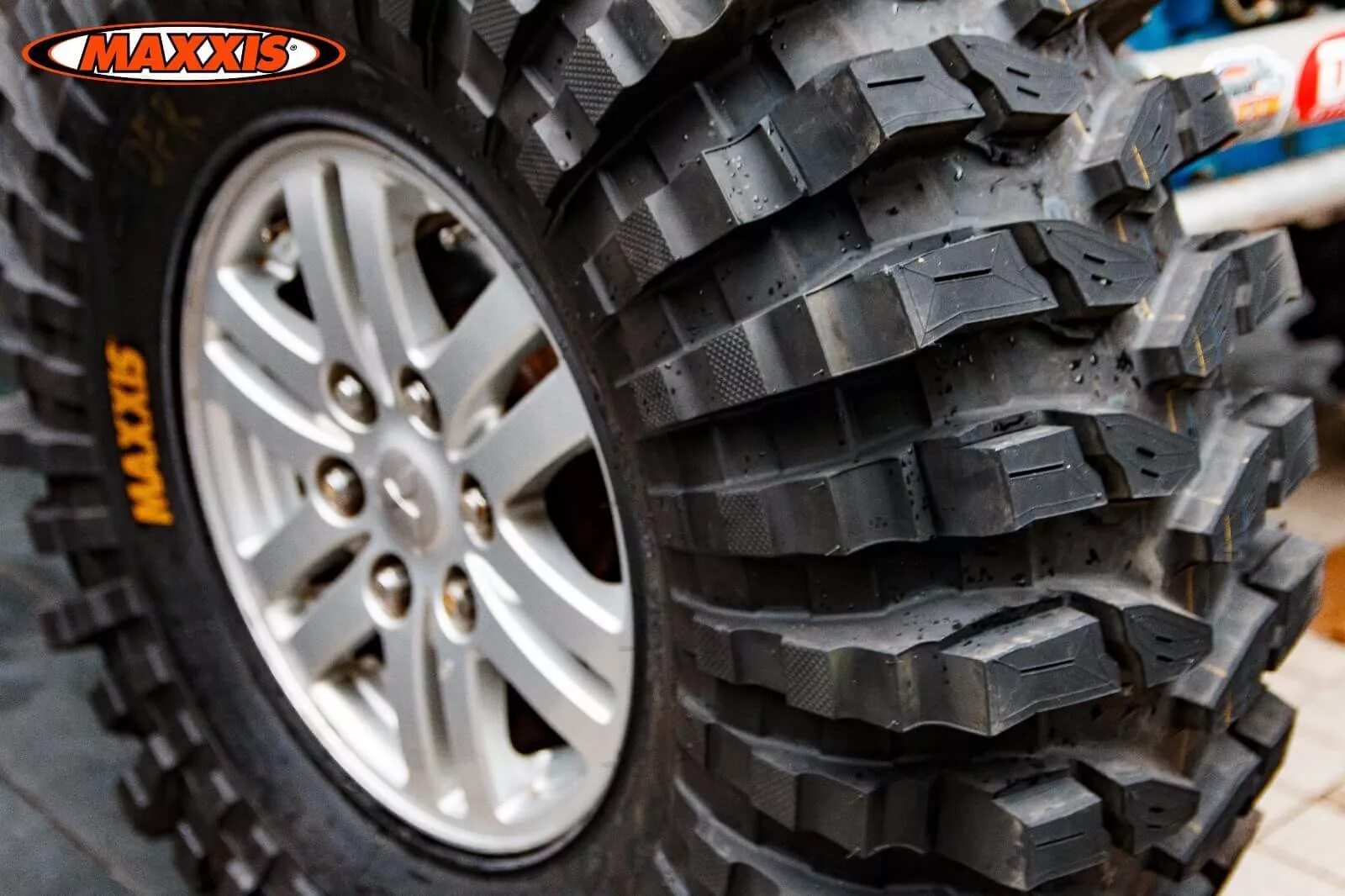 Maxxis m9060. Шины Максис трепадор 9060. Maxxis m9060 Mud Trepador. Резина Максис м 9060. X 5 12 38