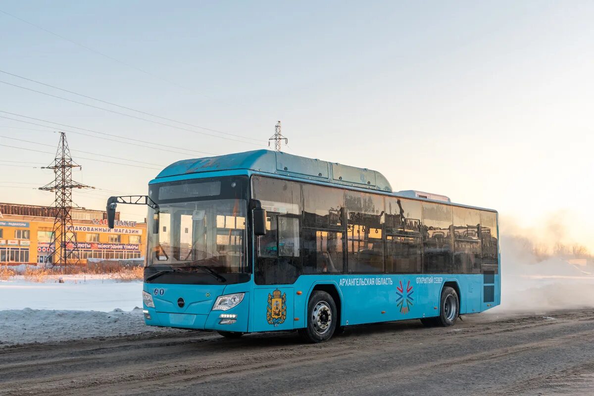 Автобусы архангельск телефон. Лотос 105 Архангельск. Автобус Лотос 105. Лотос 105 автобус Архангельск. Lotos 105c02.