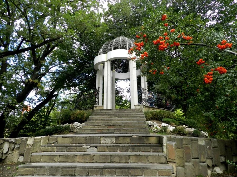 парк горького краснодар. сады и парки краснодар. городской сад парк горького краснодар. сады и парки краснодар. парк горького краснодар.