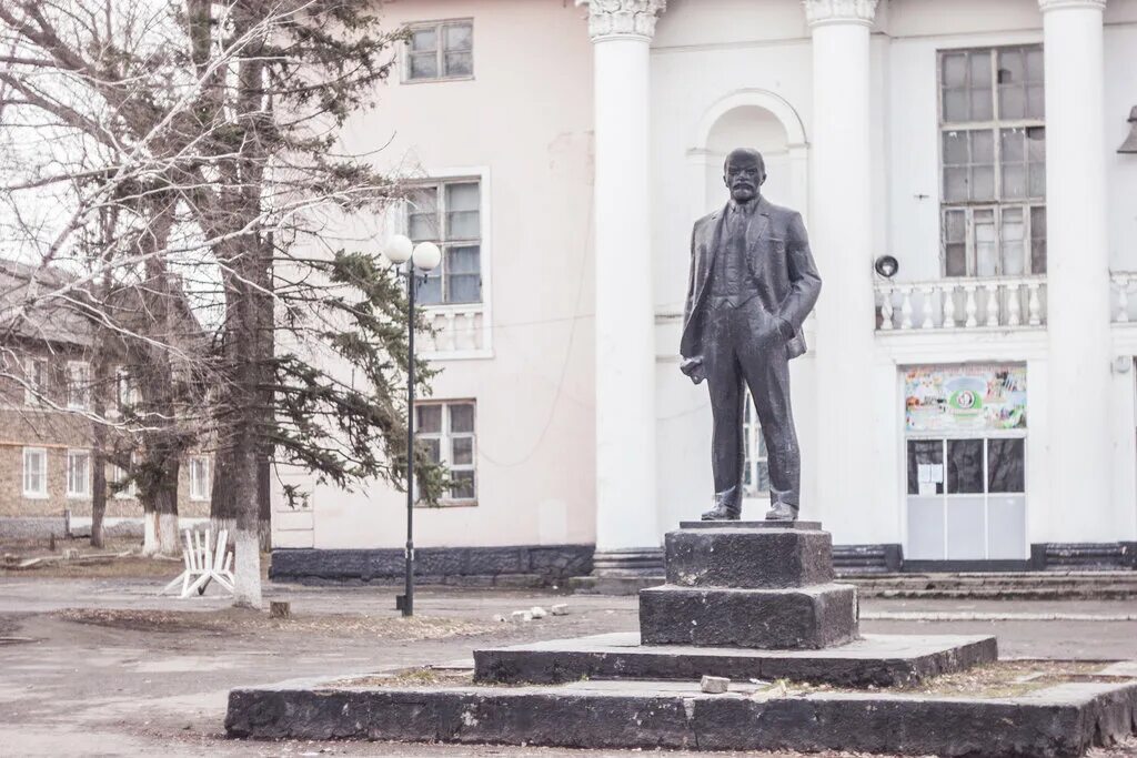 памятники в городе шахты ростовской области. поселок майский ростовская область. поселок майский ростовская область шахты. шахты ростовская область дк. поселок майский ростовская область.