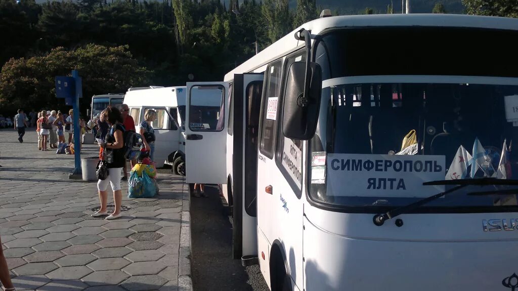 расписание автобусов ялта симферополь. канака расписание автобусов. расписание автобусов ялта сочи 2022. автобус севастополь ялта. расписание автобусов симферополь ялта с жд вокзала 2023.