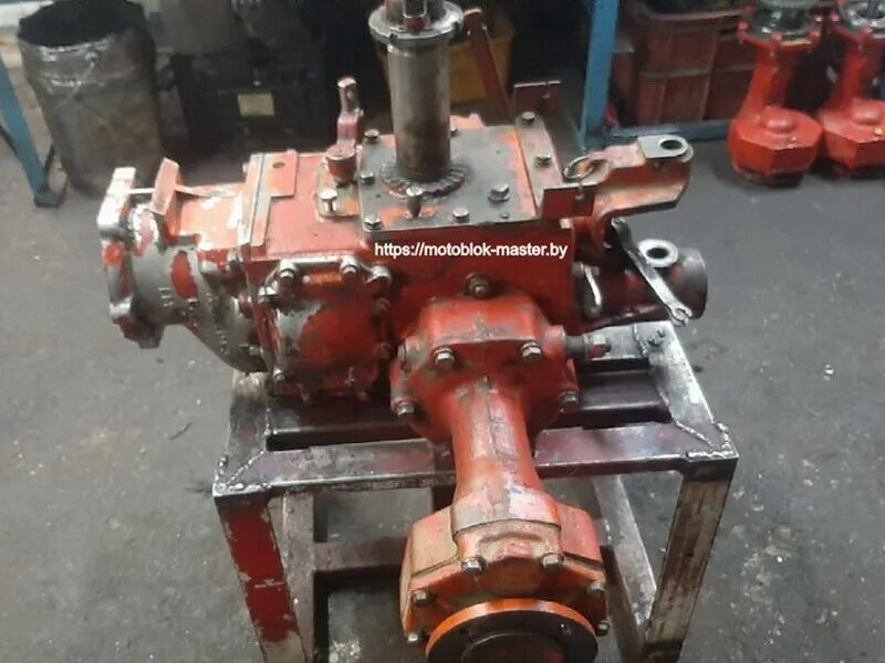 мотоблоки мтз беларус 3012. регулировка главной пары мтз 082, мотоблока беларус. коробка мотоблока мтз 09н схема. трансмиссия мотоблока мтз. угловой редуктор для мотоблока мтз 012.