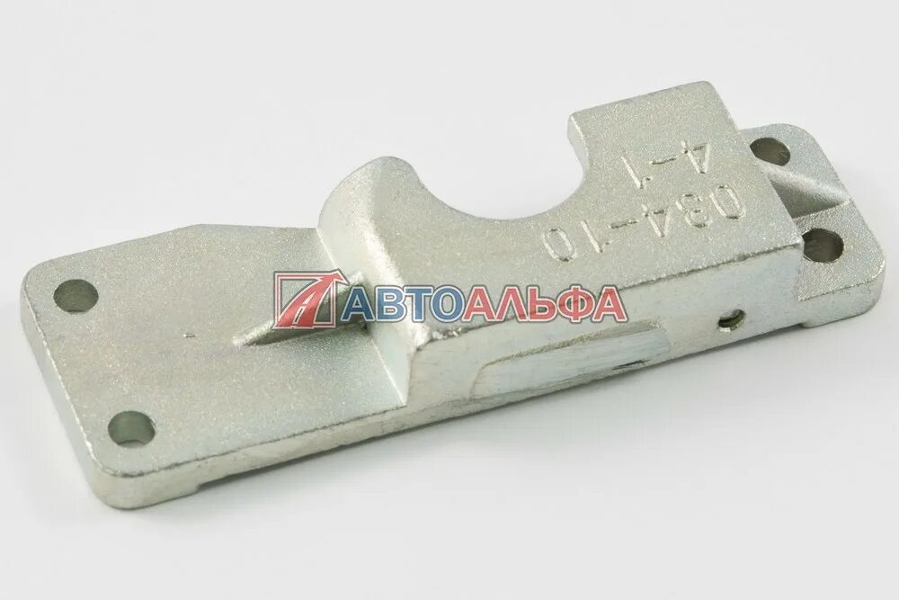 Петля двери камаз 5320. 5320-6105034-10 фиксатор замка правый. Защелка камаз бокового отсека. 5320-6105035-10 фиксатор замка левый. Фиксатор левый 5320 6105035.