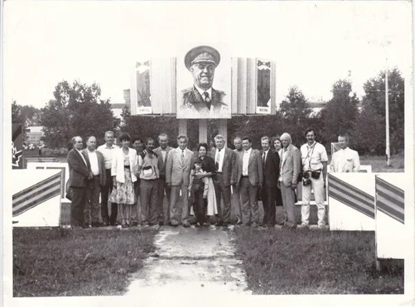 П л солнечный. Пионерский лагерь Солнечный поселок Протва. Пионерский лагерь Солнечный Калужская область. Пионерский лагерь Солнечный Калужская область посёлок Протва. Лагерь Солнечный г. Жуков Протва.