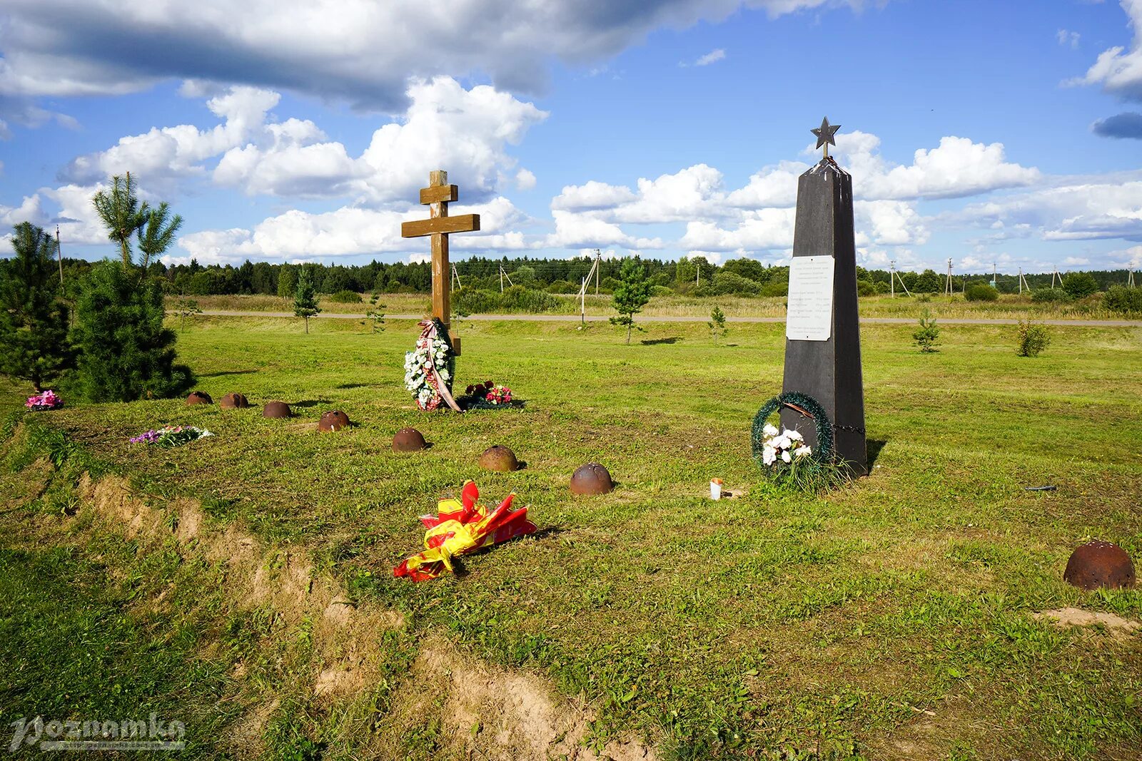 Мемориал Богородицкое поле под Вязьмой. Богородицкое поле Вязьма. Богородицкое Смоленская область Вяземский район мемориал. Поле памяти Вязьма Богородицкое.