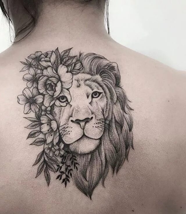 Лев ключица. Тату на ключице кот. Лев ключица. Тату лев. Красивые тату на ключице для девушек.