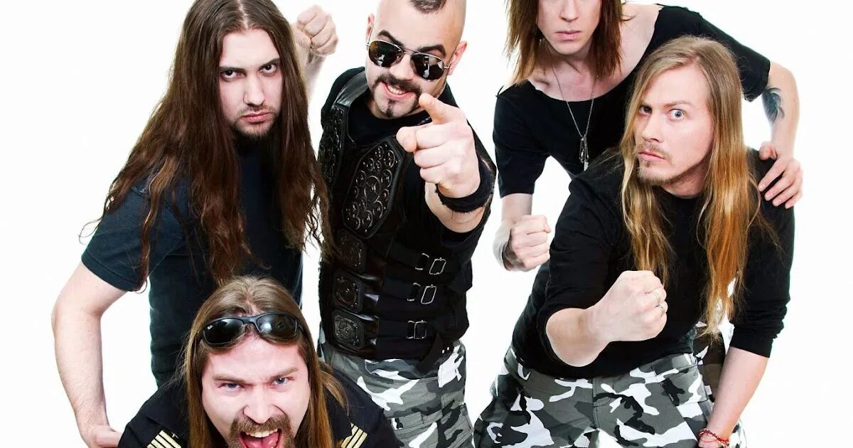 Каверы на сабатон. Sabaton фото. To Hell and back Sabaton. Sabaton наушники. Тематические картинки Сабатон.