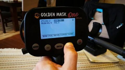 Golden mask 6