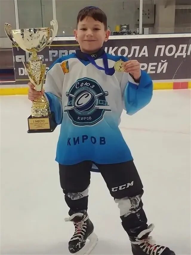 Шутка про тимошу. Дауны надпись. Тима лохов. Тима лохов. Лохов.