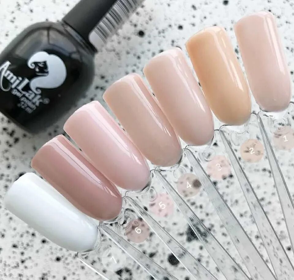 Камуфлирующие базы кира. База hukko камуфлирующая № 04. Камуфлирующая база wula 6. База камуфлирующая french gb-4 lusso. Гель лак камуфляж.