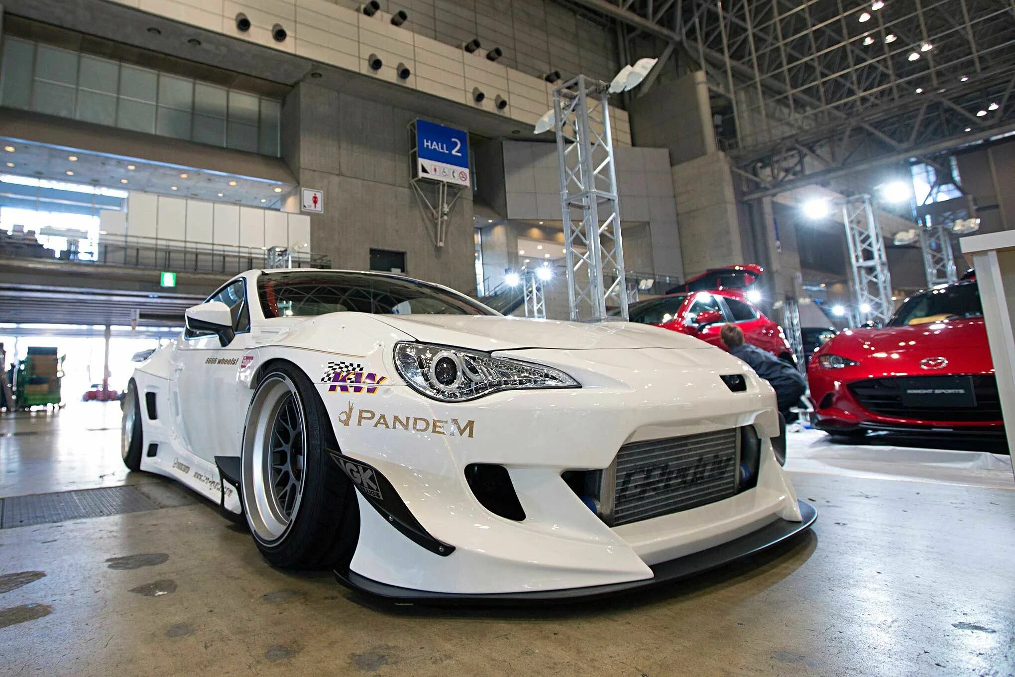 Luxury car garage, Luxury car dealership, Car shop