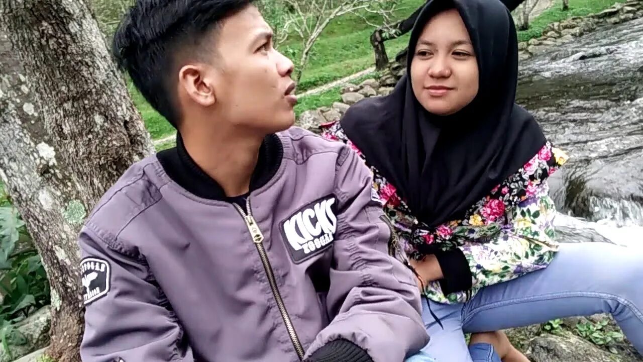 Džan jaman фото. Jaman. Ciuman anak jaman now. Pacaran jaman. Gaya pacaran anak jaman now.