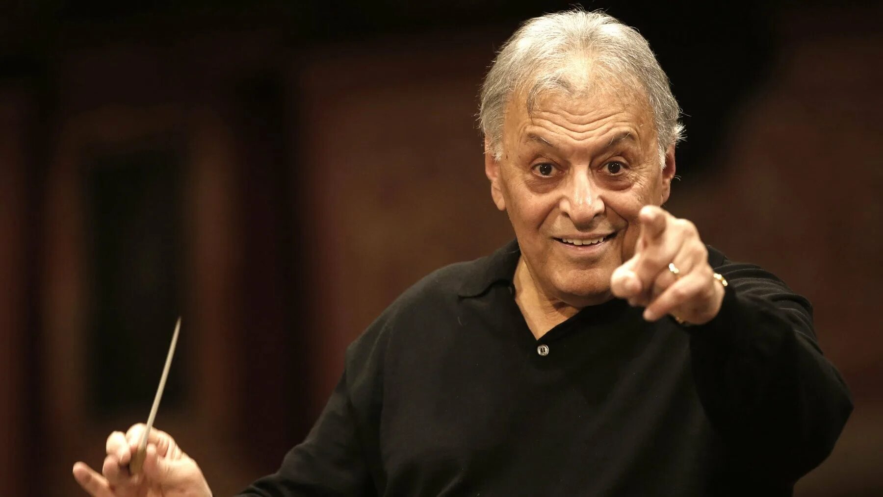 Дирижер зубин. Zubin mehta. Дирижере дирижере зубин мета. Зубин мета национальность. Зубин мета дирижер.