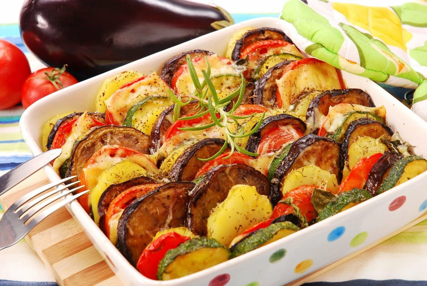 Что приготовить на горячее быстро и вкусно