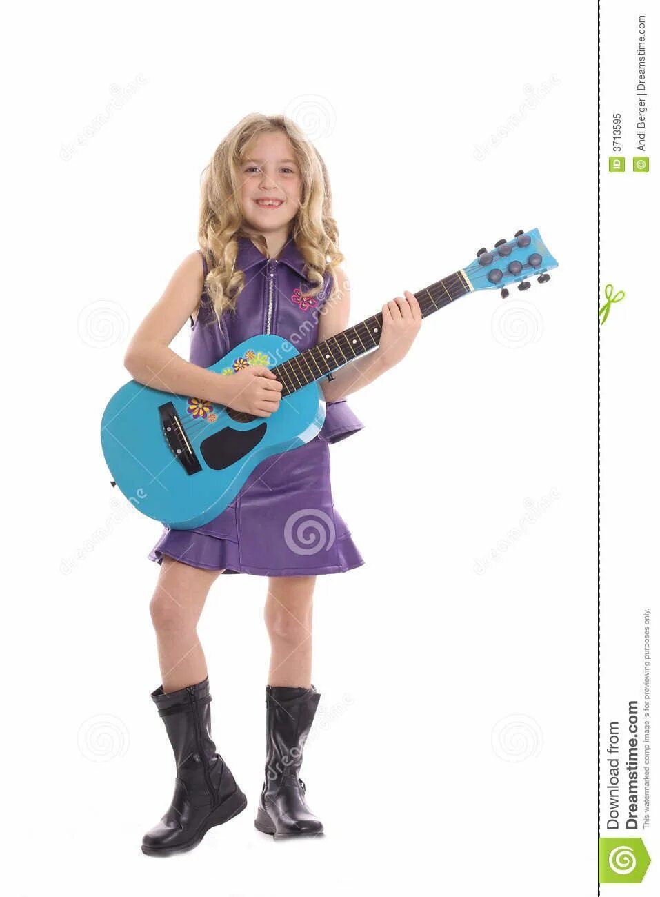 Фотосессия с гитарой дети. Уроки гитары. Guitar child. Guitar child. Гитара для детей.