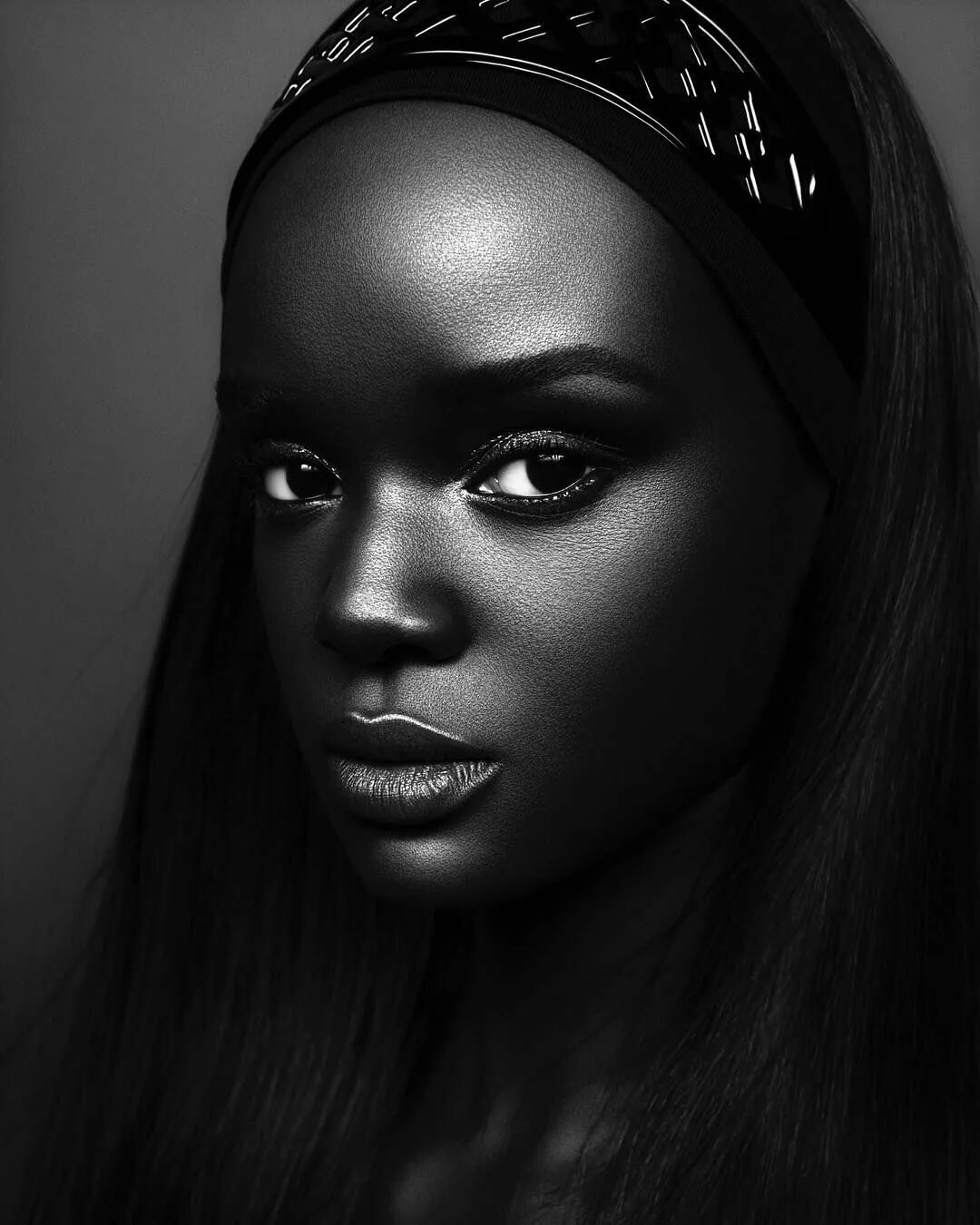 Модель даки тот (Duckie thot) из Южного Судана. Брук Бейли темнокожая модель. Пегги Даниэль темнокожая модель. Афроамериканцы женщины