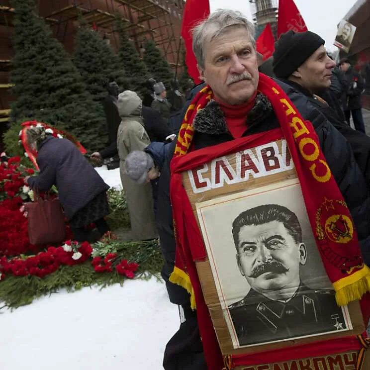 сталинисты россии. православные сталинисты. старый коммунист. сталинисты россии. сталинисты.