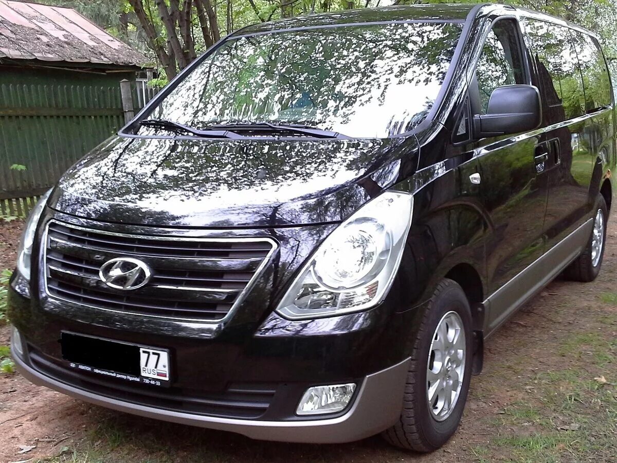 Hyundai h1 2012 года. Hyundai h1 7 местный. Hyundai h1 (8). Хендай Старекс н1 черный.