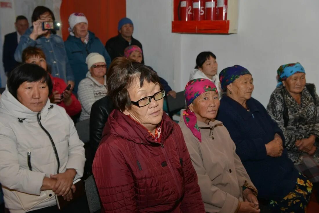 Айтылмаған окига кош агаче объявление. Айтылмаған окига кош агаче объявление. Монгольский рынок в кош-агаче. Айтылмаған окига в кош-агаче в стиле подслушано. Айтылмаған окига в кош-агаче в стиле подслушано.