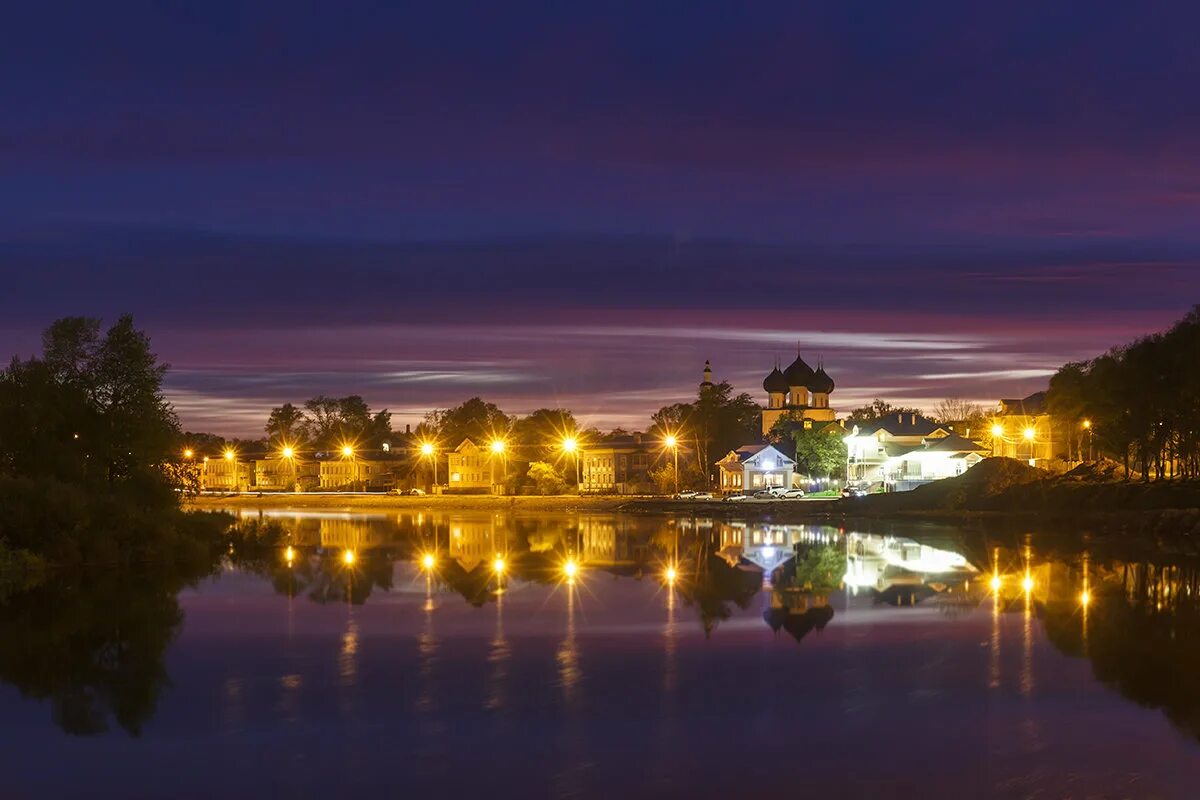 вечер. набережная липецк ночью. осенний вечер в городе. закат на иртыше. вечер 3 типа.
