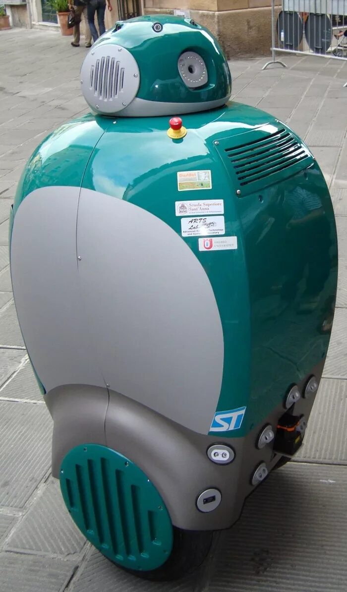 Мусорный робот. Робот-уборщик dustbot. dustcart – робот-экотакси. уличный робот уборщик.