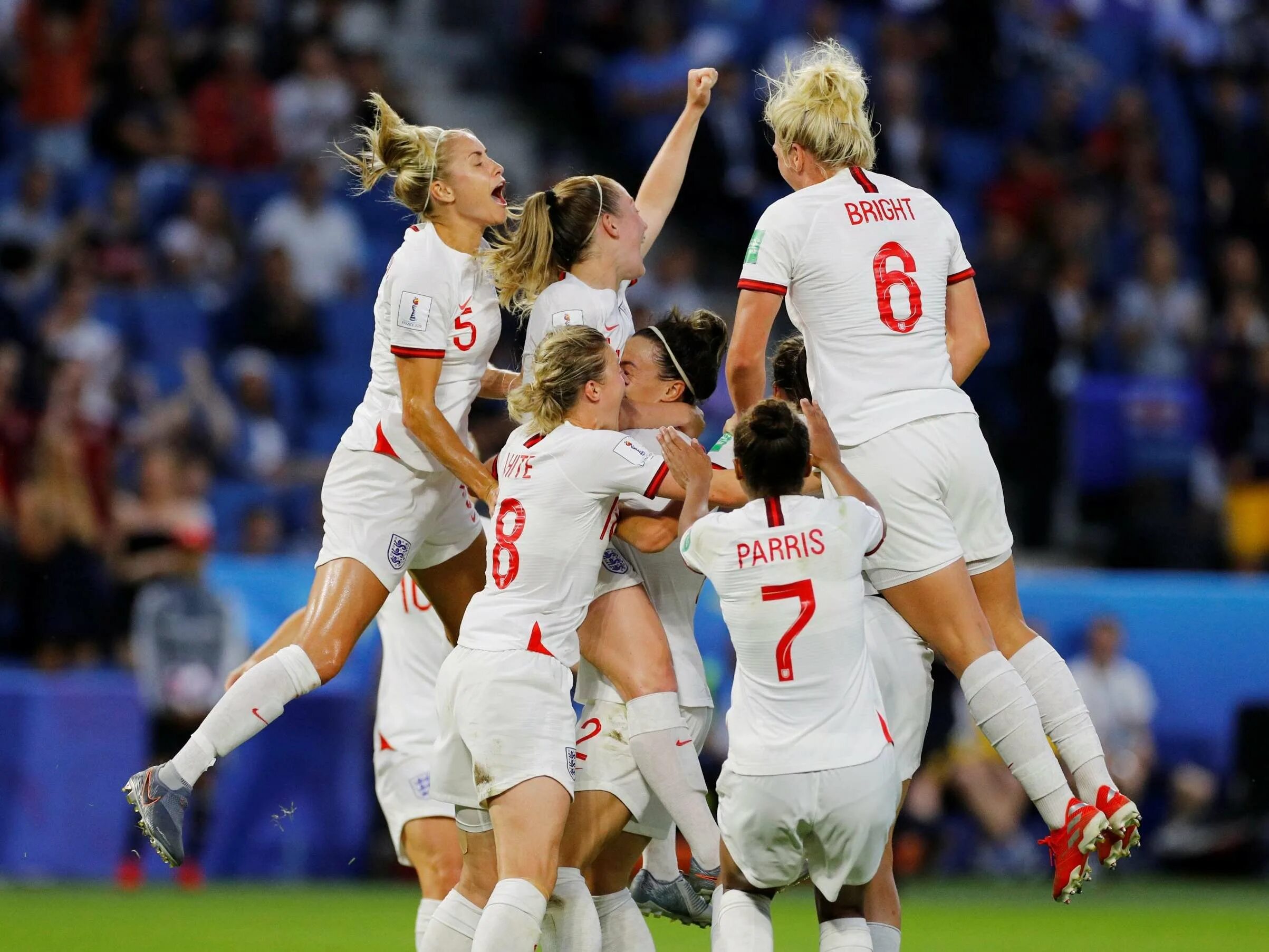 Женская сборная Англии. Англия Норвегия женский футбол. Женская сборная Англии по футболу. Женский футбол. Сколько раз становилась чемпионом сборная англии