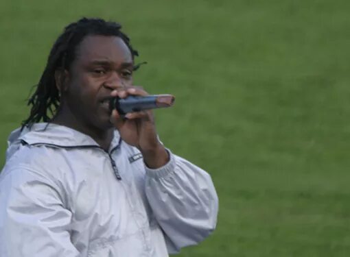 Песня прощание. Лариса долина альбом прости меня. Какого года песня прости. Половина моя текст. Прощайте игрушки песня слова.