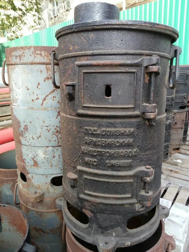 Чугунная печь пов 57 на дачу под казан. Буржуйка нижний новгород. Буржуйка нижний новгород. Печь буржуйка зил 131. Буржуйка чугунная армейская пов 57.
