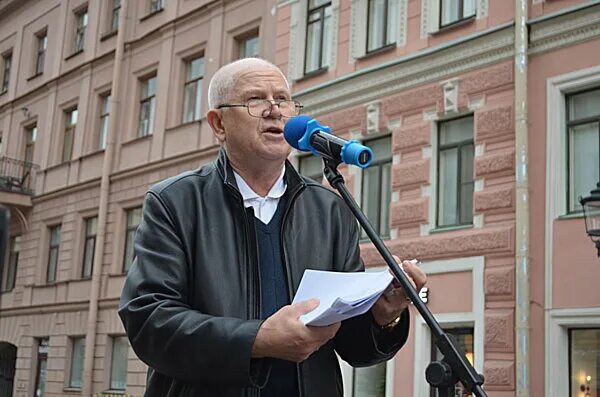 поэты журналисты