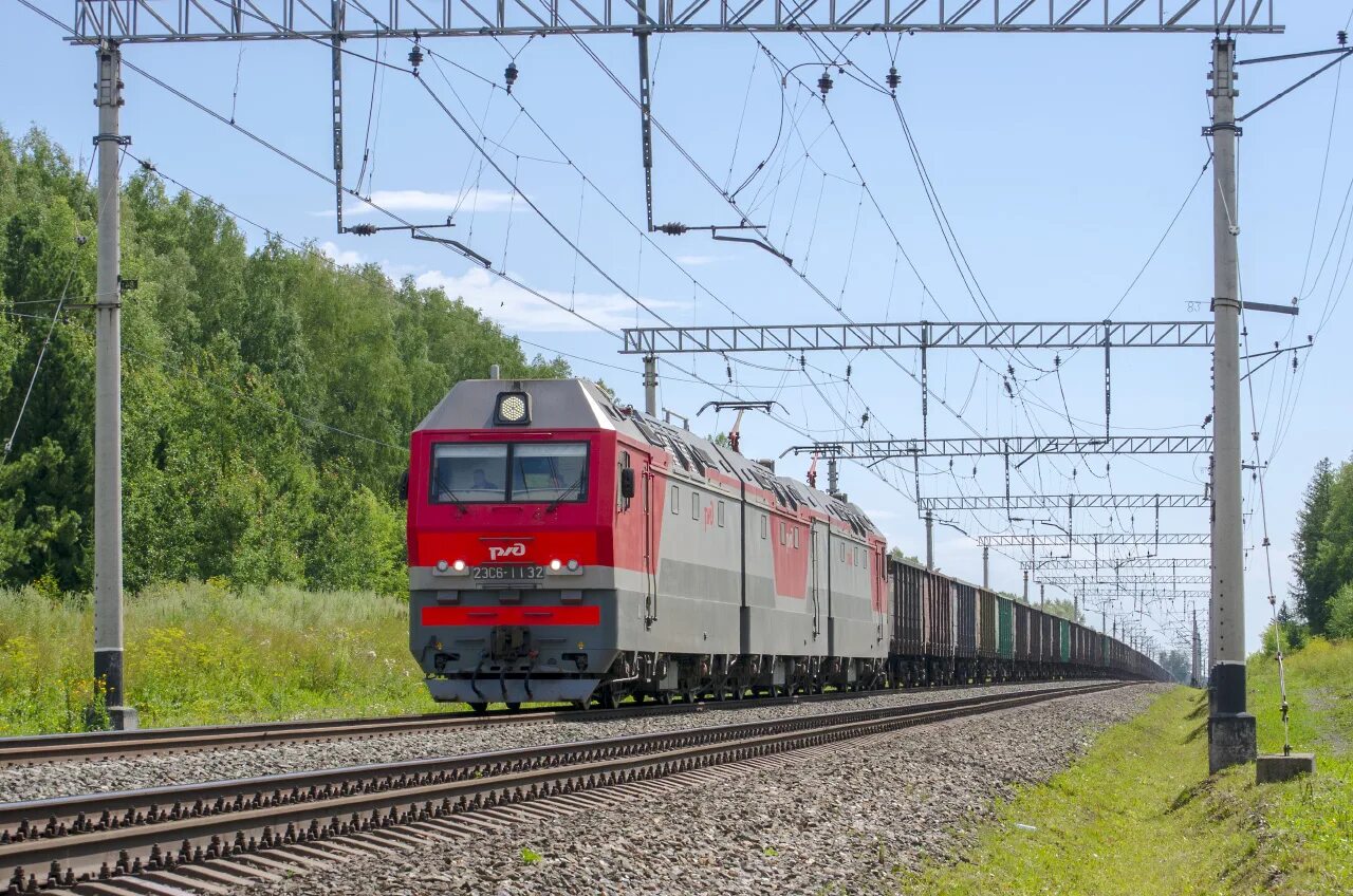 2эс6. Звук тепловоза. 6 101 Пригородный поезд. Депо станции Астрахань-2. Электричка яшкино тайга