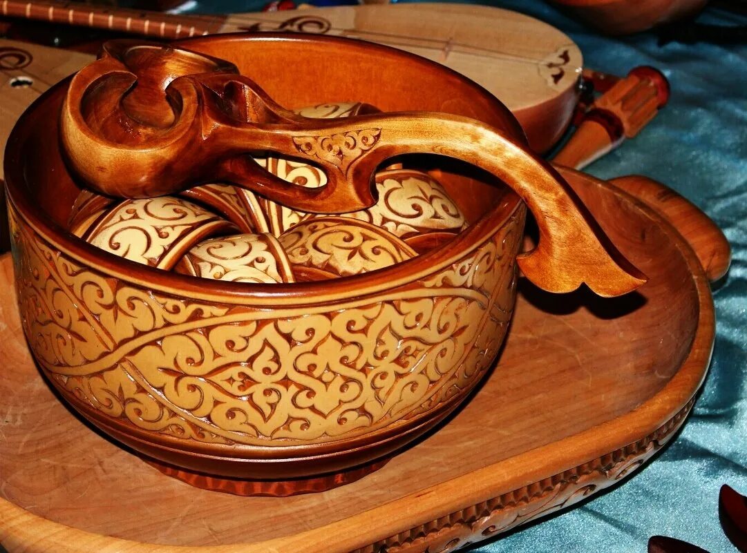 Казахская национальная посуда. Казахская посуда. Деревянная посуда. Деревянная посуда казахов.