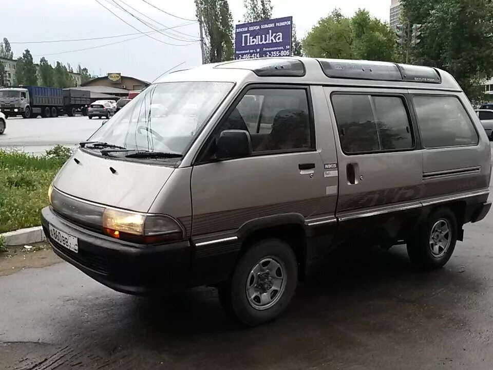 Тойота даунайч 1990. Тойота Таун айс 1990. Тойота Таун айс 4wd. Тойота Таун айс 1991.