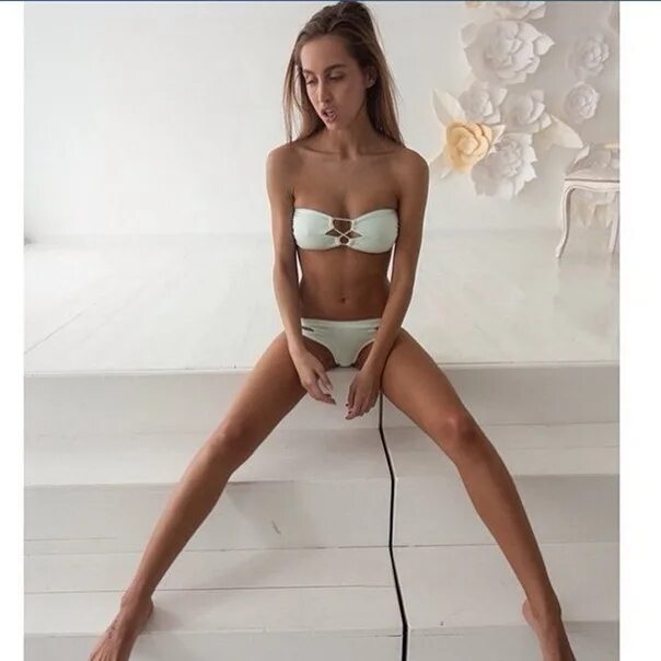 Настя Киушкина Голая