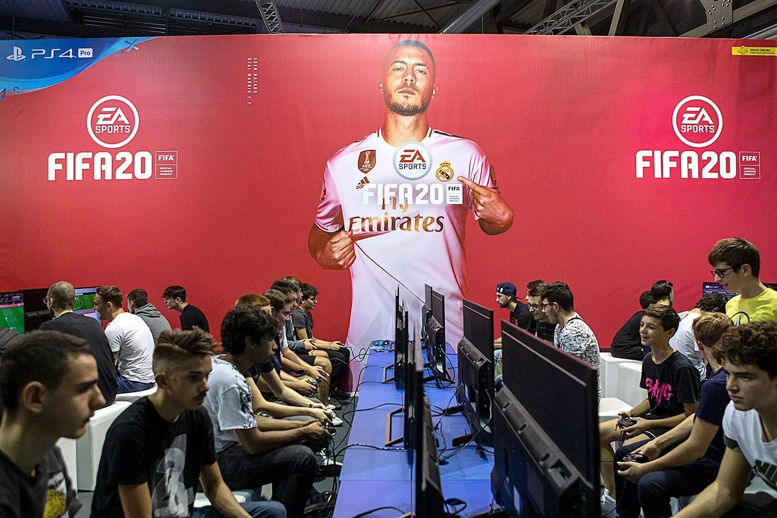 Fifa esports. Турнир FIFA. Турнир по FIFA 20. Турнир по фифе Москва. Турнир по киберфутболу.